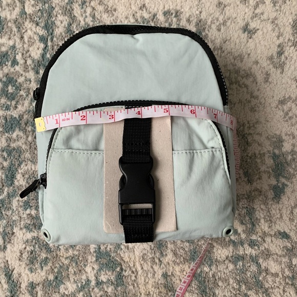 Mini Backpack. - Picture 4 of 6